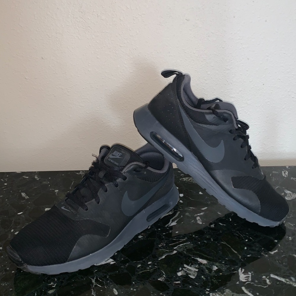 Nike Air Max Tavas